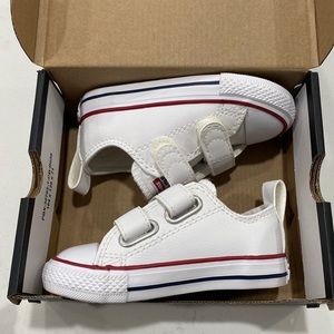 Chuck Taylor All Star Easy-On Leather - Infant